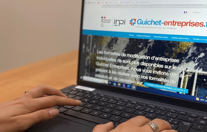 découvrez l'ouverture du guichet unique pour les formalités électroniques dans le var en 2025. simplifiez vos démarches administratives grâce à ce service innovant et centralisé.